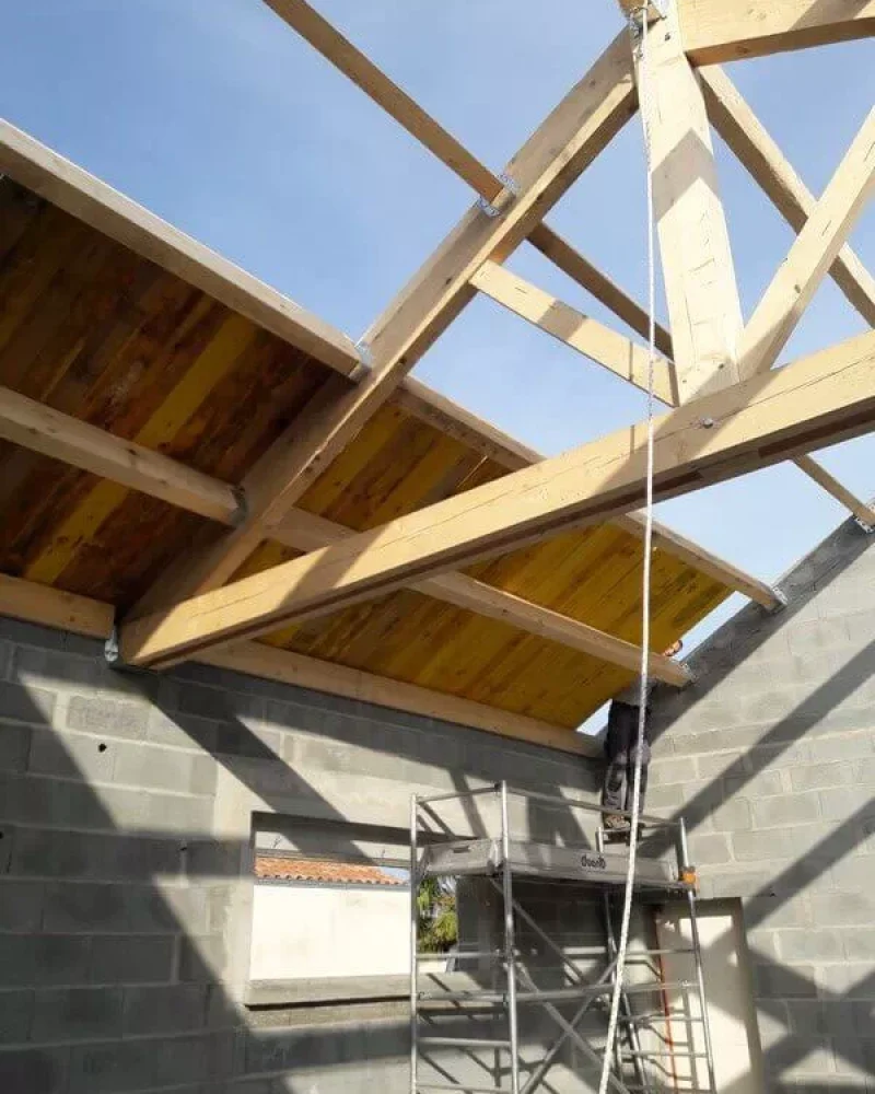 Réalisation de charpente par MB menuiserie, menuisier à Montaigu
